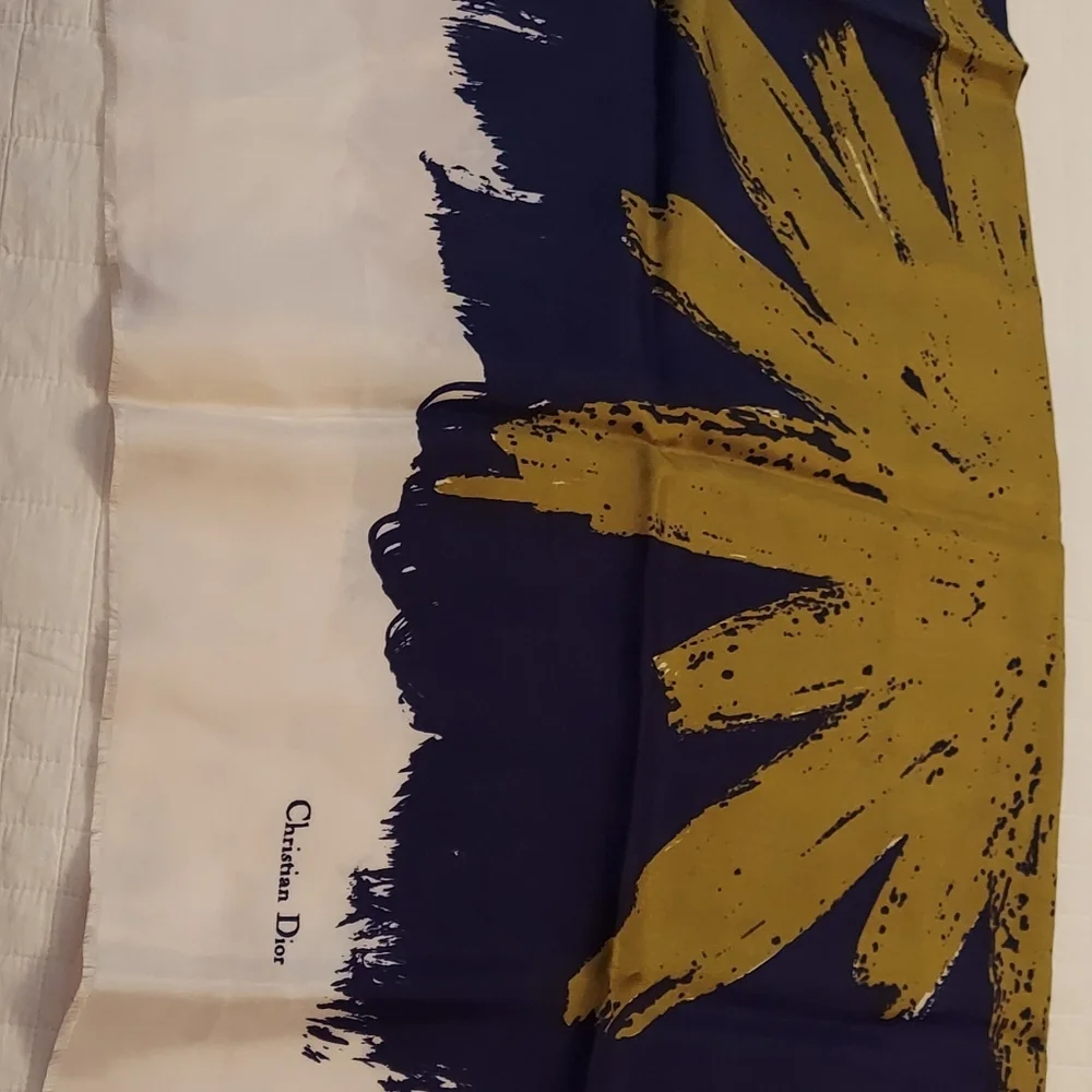 Christian Dior Navy and Olive Green Scarf - Picture 3 of 5